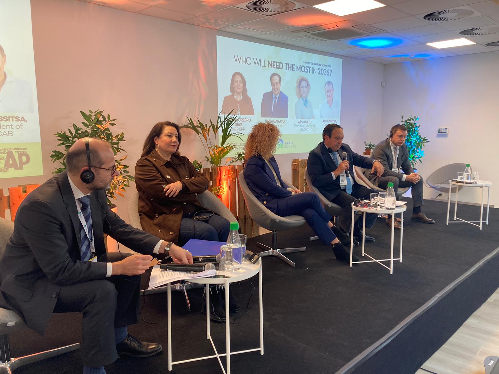 Pedro Barato pide en Bruselas medidas urgentes ante la tensión en el mercado de fertilizantes