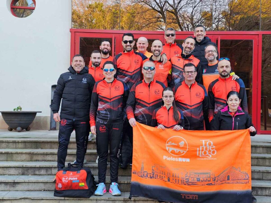 Destacada participación de Los Pieles Run en la Muy Heroica Media Maratón y 10K de Valdepeñas 2 puielesrunheroica valdepenas 3