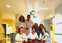 El Hospital de Tomelloso lleva a los niños al quirófano en un coche eléctrico para reducir su miedo El Hospital de Tomelloso lleva a los niños al quirófano en un coche eléctrico para reducir su miedo