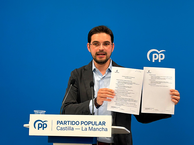 Serrano critica la “incongruencia” de Page ya que en el Plan Anual Normativo de la Junta “no viene la ley que dice que va a servir para recuperar la carrera profesional sanitaria”