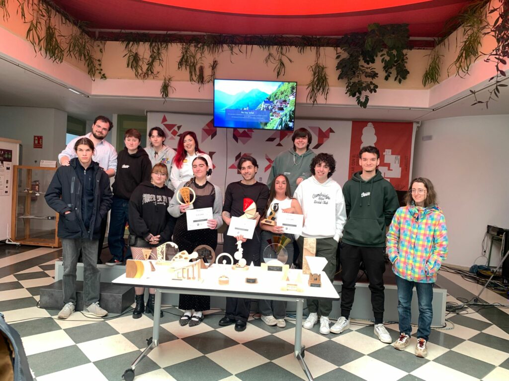 Marquinetti y la EASDAL sellan una alianza que lleva el diseño de Tomelloso al Campeonato de España de Pizzas Gourmet 1 trofeo campeonato pizzas easdal