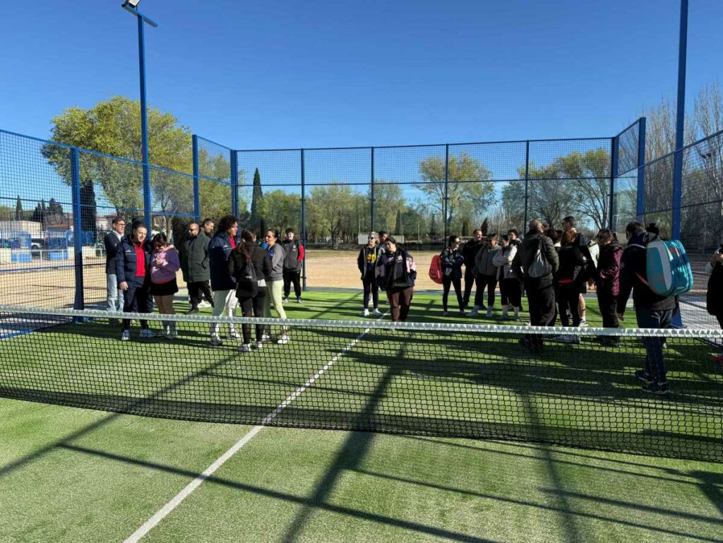 Villacañas inaugura nuevas pistas de pádel y el renovado campo de fútbol, reforzando su apuesta por el deporte de calidad 5 villacanasinaugurapistaspadel