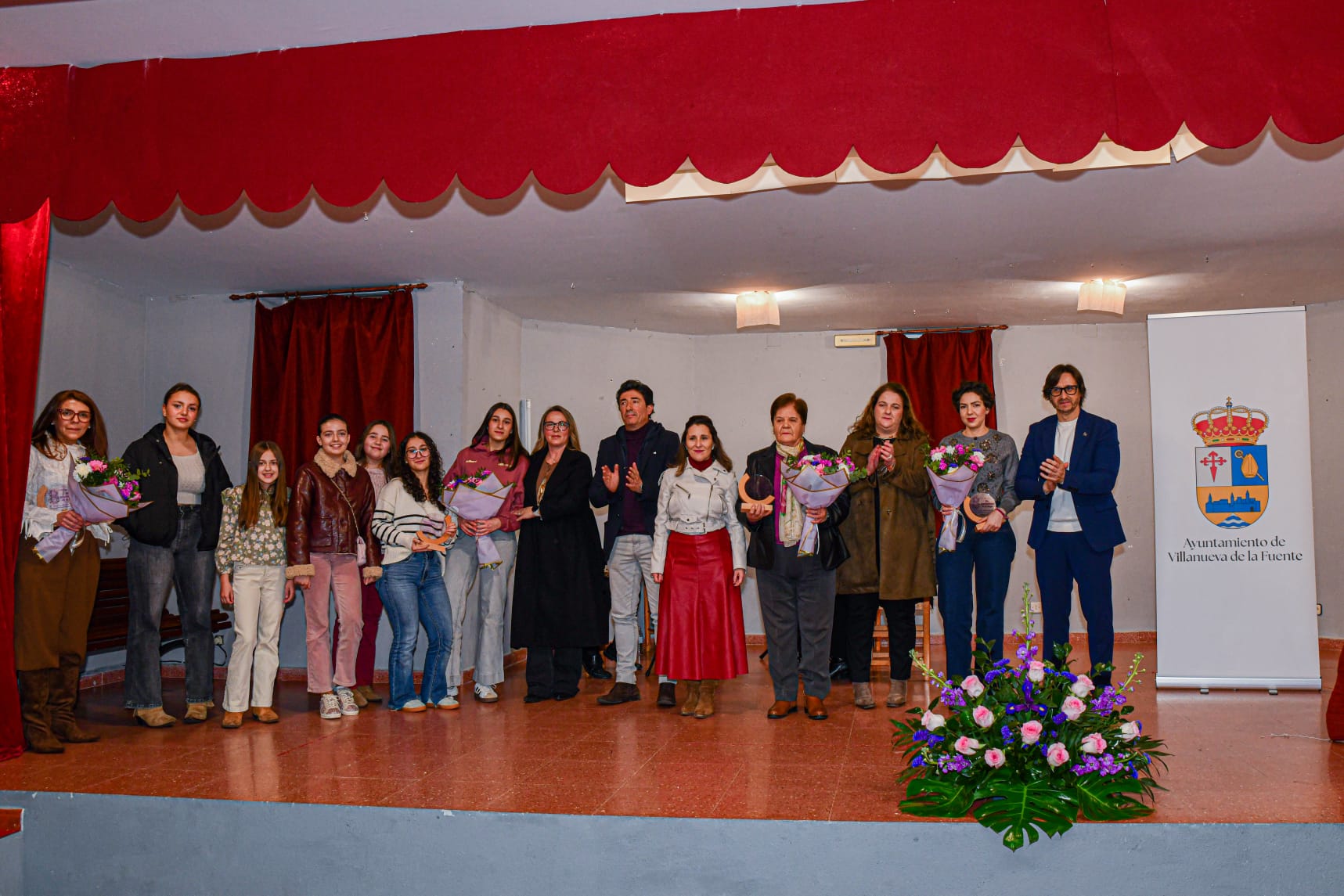 Villanueva de la Fuente celebra el 8M con la entrega de reconocimientos a “mujeres que marcan camino”