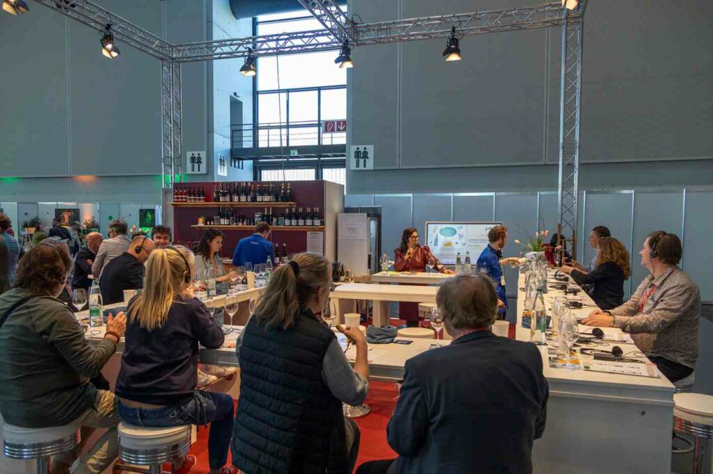 Los vinos DO La Mancha se promocionan en Alemania 1 vinos do alemania 2