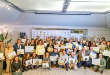 Los Best In Class Wine Awards encumbran a los mejores vinos del año en la Guía Wine Up! y homenajea a Luis Gutiérrez Los Best In Class Wine Awards encumbran a los mejores vinos del año en la Guía Wine Up! y homenajea a Luis Gutiérrez