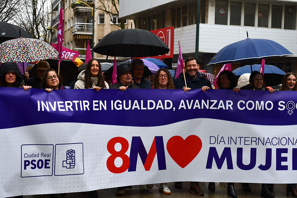 El PSOE de la provincia de Ciudad Real llama a trabajar “codo con codo” en corresponsabilidad para acabar con la desigualdad entre mujeres y hombres
