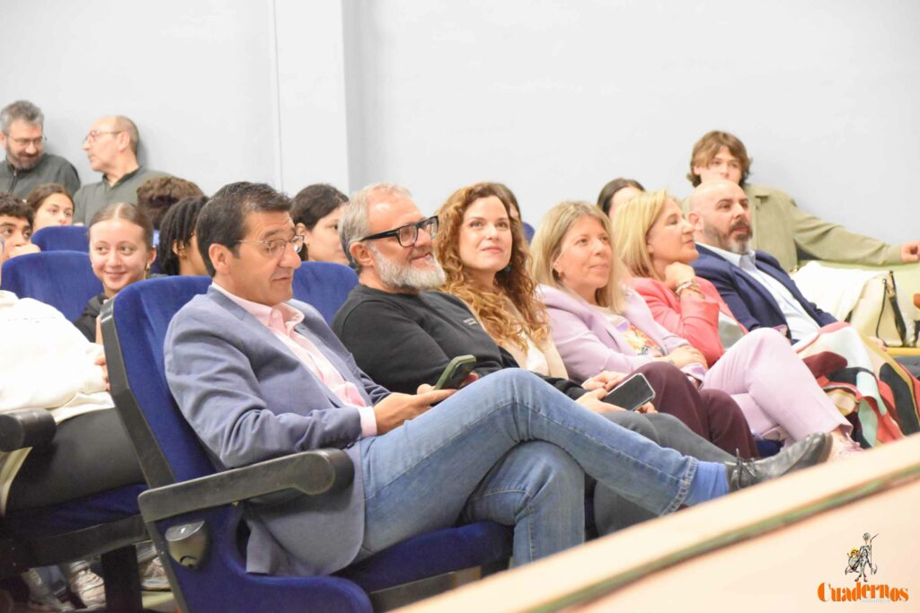 Caballero sitúa a Europa como garantía de bienestar, democracia y oportunidades para Castilla-La Mancha 26 16 abril jornada dia europa fco garcia pavon tomelloso06