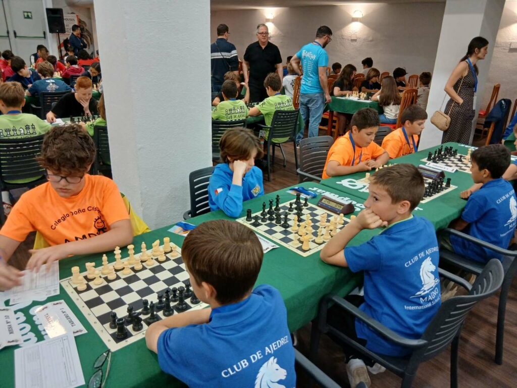 ajedreztomelloso dona crisanta 5