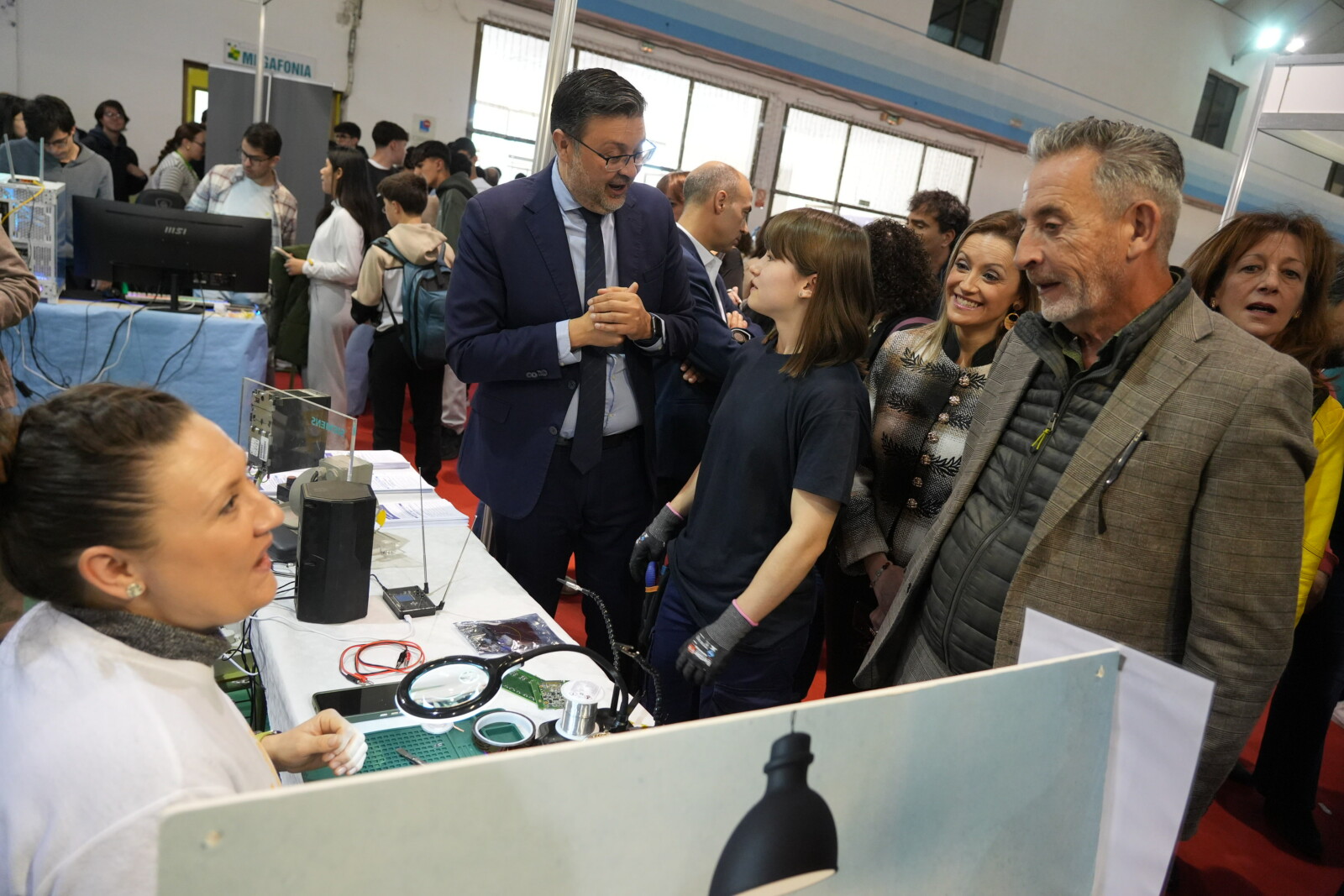 Castilla-La Mancha incrementa en un 137% el alumnado que cursa FP Dual en la región con respecto al curso pasado 1 Castilla-La Mancha incrementa en un 137% el alumnado que cursa FP Dual en la región con respecto al curso pasado