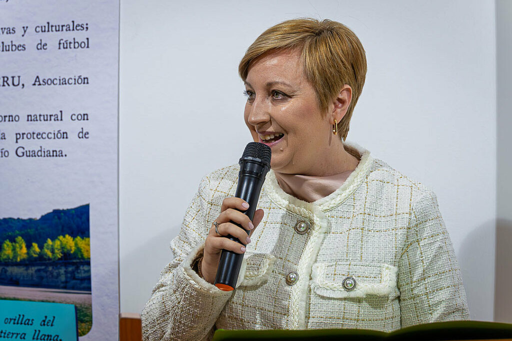 El Centro de Interpretación Castillo de Peñarroya reabre sus puertas con el nombre de José Díaz-Pintado Carretón 11 castillopenarroya diaz pintado carreton 2