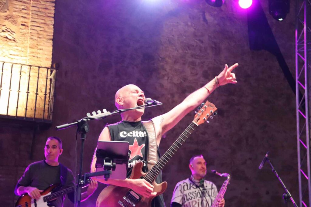 La gira de 40 aniversario de ‘Celtas Cortos’ llega a la plaza de Manzanares el 9 de mayo 1 celtascortosmanzanares 2