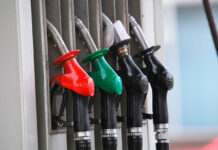 Convocada una huelga en las gasolineras coincidiendo con el puente del 1 de mayo para desbloquear la negociación del convenio Convocada una huelga en las gasolineras coincidiendo con el puente del 1 de mayo para desbloquear la negociación del convenio