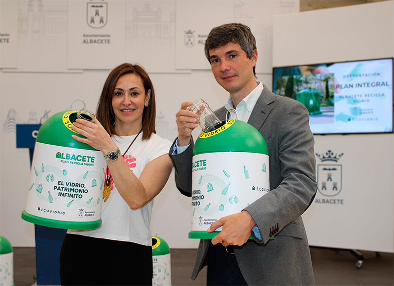 Ecovidrio y el Ayuntamiento de Albacete presentan el plan integral ’Albacete Recicla Vidrio’ para incrementar la recogida selectiva de envases de vidrio