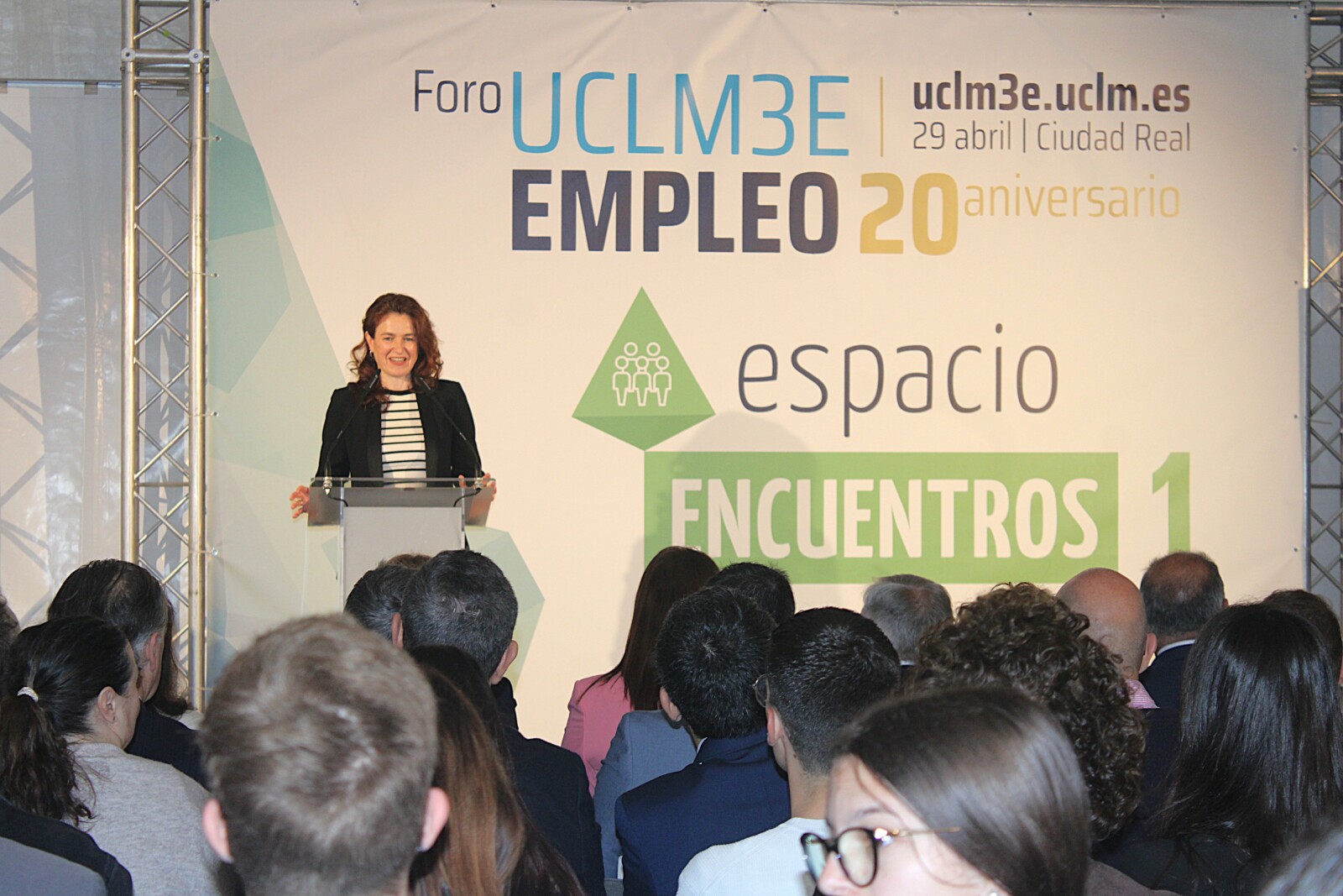 El Gobierno de Castilla-La Mancha impulsa el retorno del talento joven con una nueva convocatoria dotada con 526.000 euros