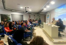 El Gobierno de Castilla-La Mancha refuerza la formación del profesorado en educación ambiental en las Lagunas de Ruidera El Gobierno de Castilla-La Mancha refuerza la formación del profesorado en educación ambiental en las Lagunas de Ruidera