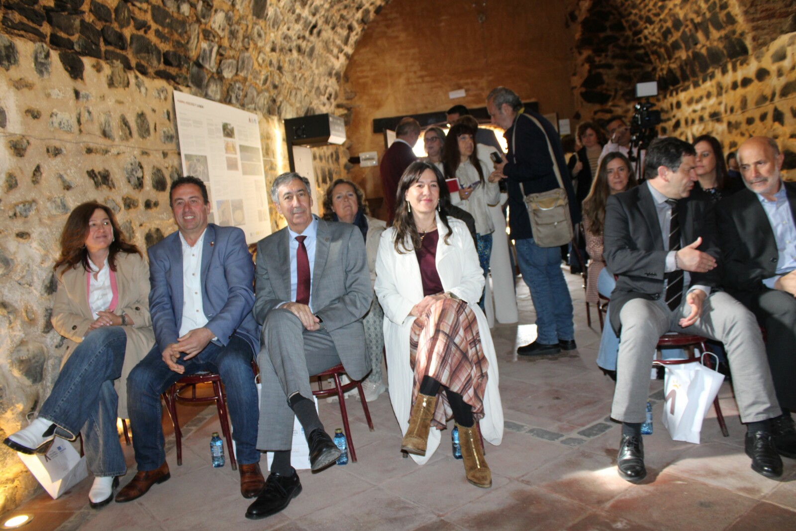 La Junta invierte 34 millones en 145 proyectos que consolidan a la provincia de Ciudad Real como referente de turismo rural 3 El Gobierno de García-Page invierte 34 millones en 145 proyectos que consolidan a la provincia de Ciudad Real como referente de turismo rural