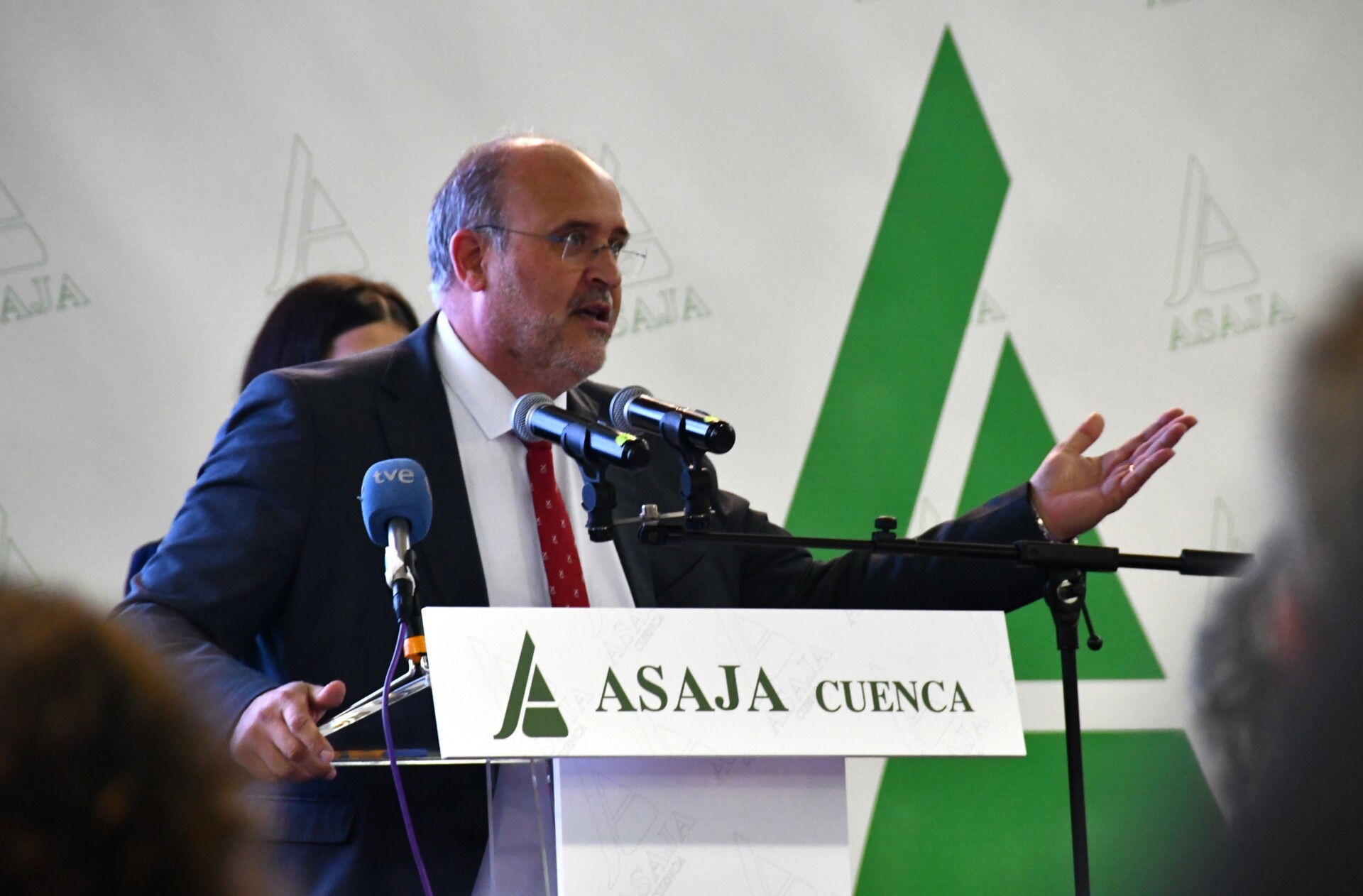 El Gobierno regional apuesta por un posicionamiento común con las organizaciones agrarias en la defensa de la PAC