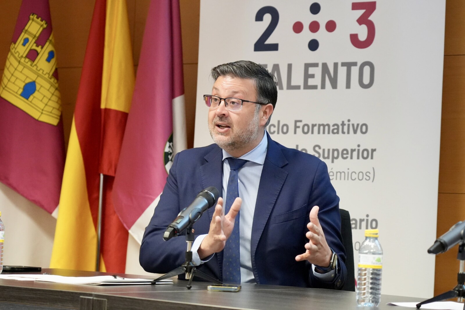 El Gobierno regional tendrá a lo largo de este mes el borrador de la nueva ley de Formación Profesional de Castilla-La Mancha 2 El Gobierno regional tendrá a lo largo de este mes el borrador de la nueva ley de Formación Profesional de Castilla-La Mancha