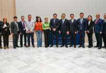 El teniente de alcalde de la municipalidad de Luzhou le traslada a Valverde su interés por difundir la potencialidad agroalimentaria que acredita la provincia de Ciudad Real El teniente de alcalde de la municipalidad de Luzhou le traslada a Valverde su interés por difundir la potencialidad agroalimentaria que acredita la provincia de Ciudad Real