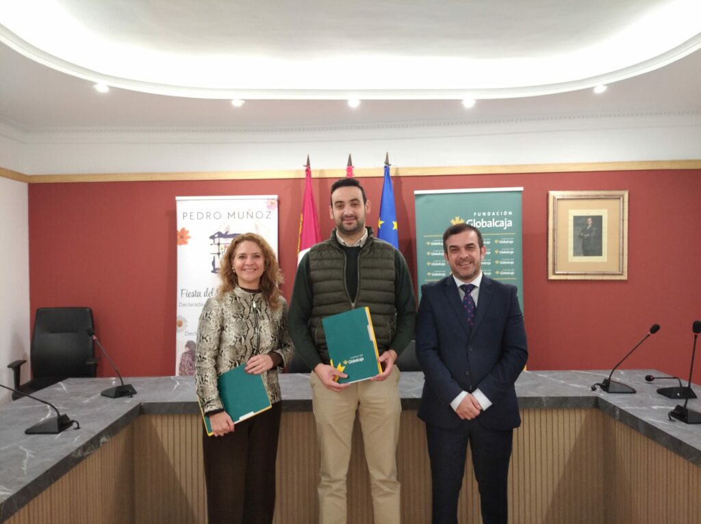 La Fundación Globalcaja mantiene su compromiso con el Mayo Manchego de Pedro Muñoz por tercer año consecutivo 2 fundacionglobalcajapedromunoz 3