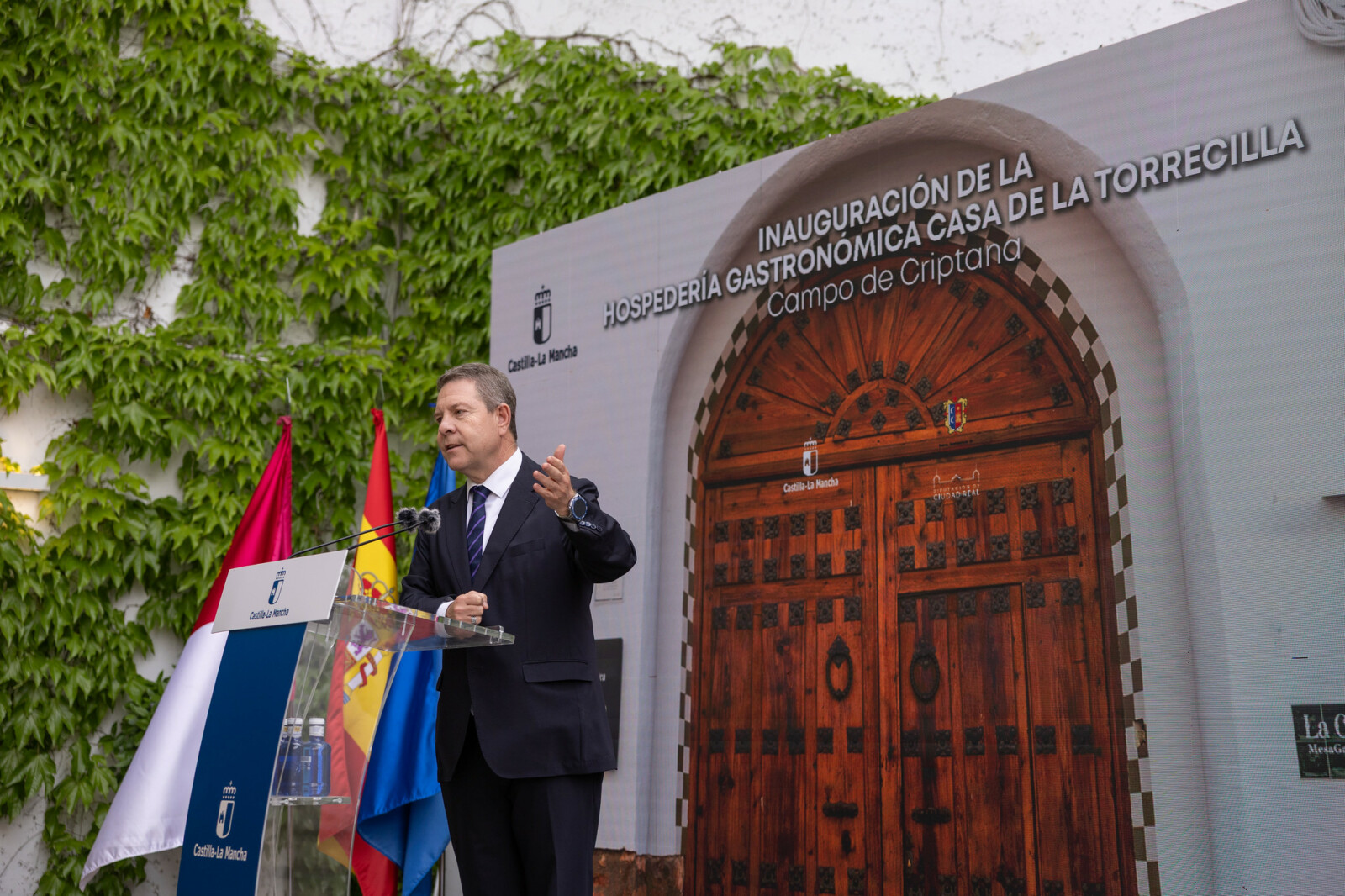 Garc&iacute;a-Page presume del liderazgo nacional de Castilla-La Mancha en crecimiento de pernoctaciones hoteleras en el mes de marzo