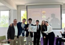 El equipo de debate del IES Garcilaso de la Vega se impone en la final del IX Torneo de Debate Escolar del centro El equipo de debate del IES Garcilaso de la Vega se impone en la final del IX Torneo de Debate Escolar del centro