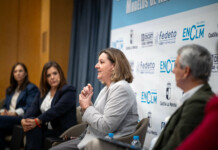 ‘Innova Adelante’ apoya con cerca de 4,8 millones de euros 74 proyectos de I+D+i en pymes de la región por valor de 10,1 millones de euros ‘Innova Adelante’ apoya con cerca de 4,8 millones de euros 74 proyectos de I+D+i en pymes de la región por valor de 10,1 millones de euros