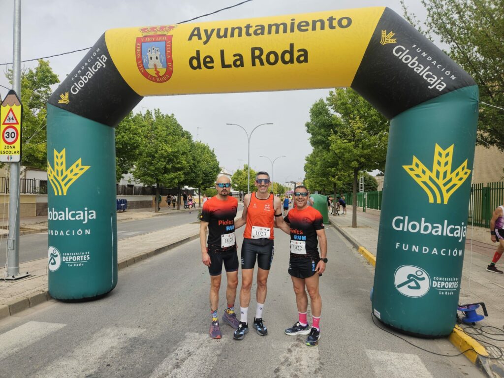 Intenso fin de semana para el Club de Amigos del Atletismo Los Pieles Run 9 intenso fin de semana pieles run6