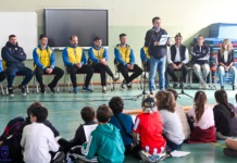 Tomelloso acerca el balonmano de élite a los estudiantes del IES Airén Tomelloso acerca el balonmano de élite a los estudiantes del IES Airén