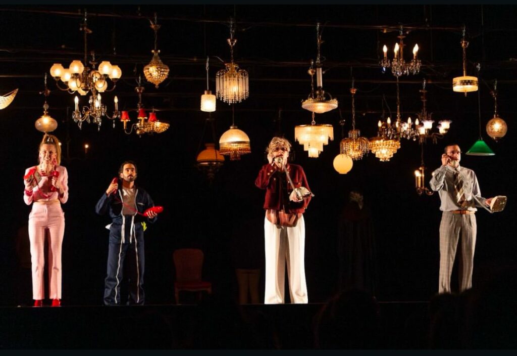 El dramaturgo tomellosero, Juanma Casero, consolida su presencia en Barcelona con el estreno de "Abrakadabra" en el Teatro Aquitània 2 juanmacaserotomelloso