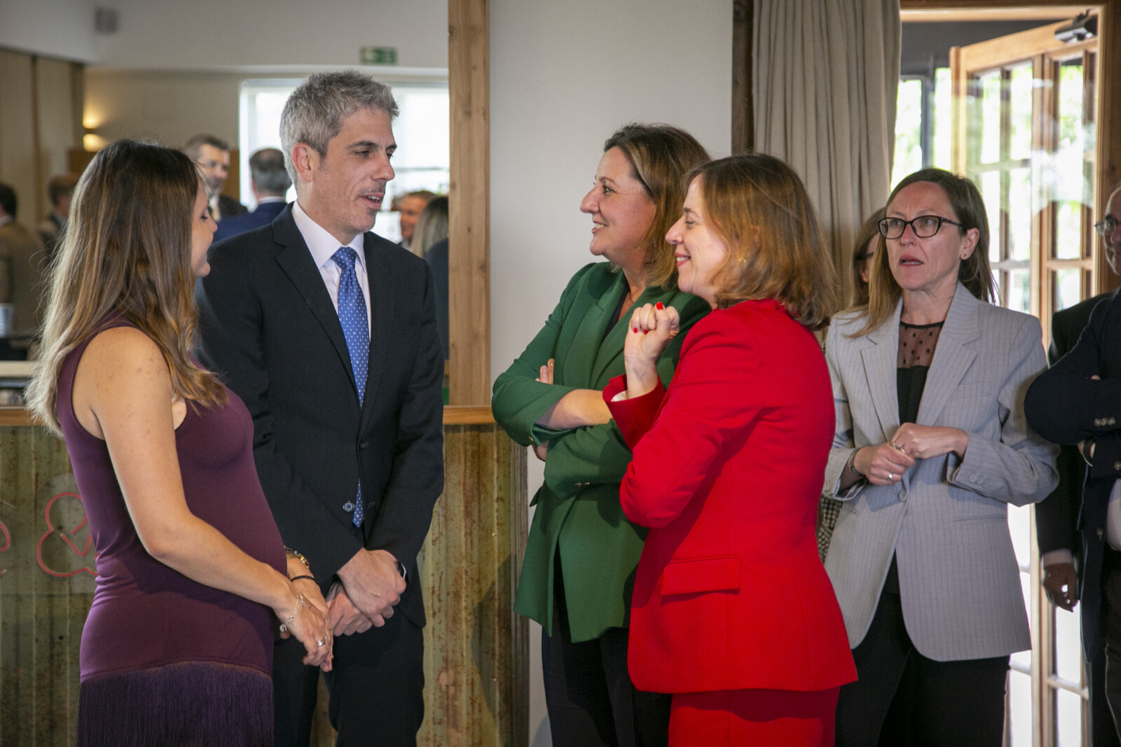 La cifra de negocios en el sector del comercio supera los 28.700 millones de euros despu&eacute;s de crecer un 40,5% desde el a&ntilde;o 2018 en la regi&oacute;n