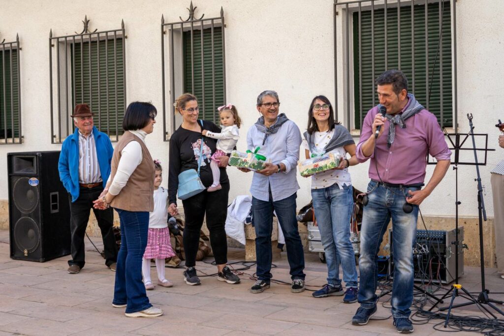 Argamasilla de Alba volvió a llenar su Plaza de tradición, convivencia y alegría con la XIX Fiesta del Manteo del Pelele 18 manteopeleleargamasilla 18