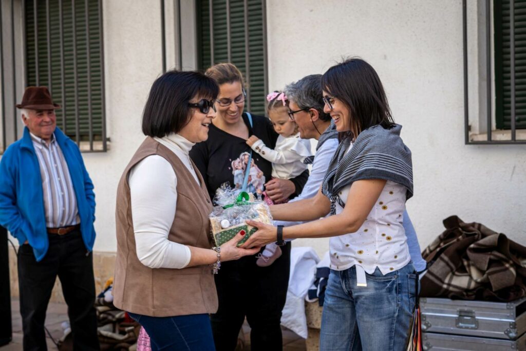 Argamasilla de Alba volvió a llenar su Plaza de tradición, convivencia y alegría con la XIX Fiesta del Manteo del Pelele 19 manteopeleleargamasilla 19