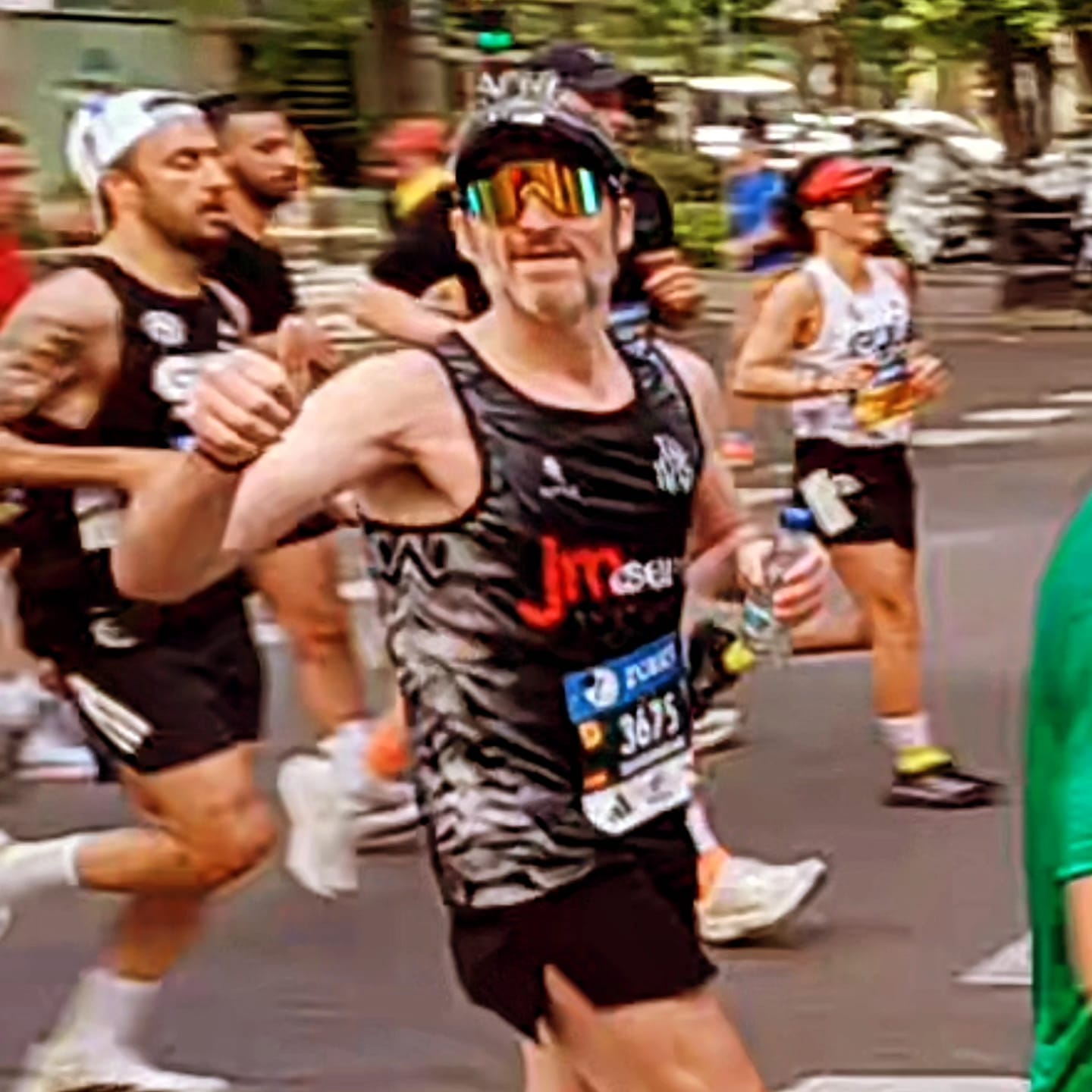 “Cada metro se convierte en una pequeña batalla”: Miguel Carlos del JM Serna Seguros brilla en el Maratón Rock and Roll de Madrid