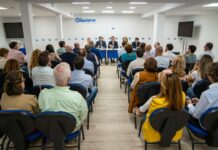 Núñez propone un modelo económico basado en una bajada del IRPF a familias, pymes y autónomos para impulsar la economía y crear riqueza en Castilla-La Mancha Núñez propone un modelo económico basado en una bajada del IRPF a familias, pymes y autónomos para impulsar la economía y crear riqueza en Castilla-La Mancha