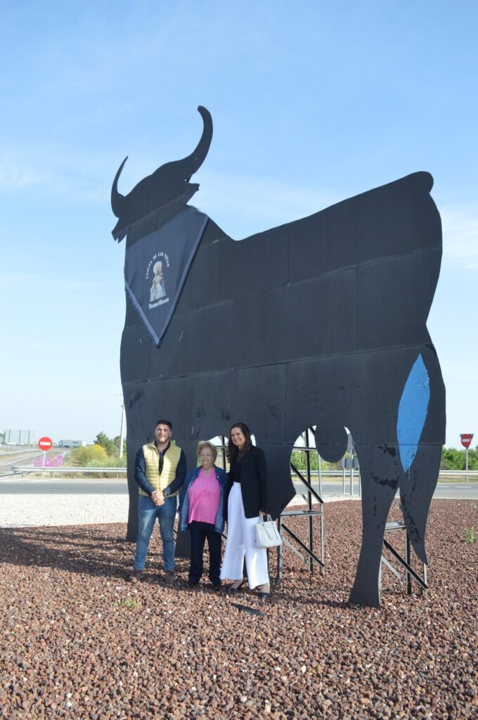 panuelo toro osborne tomelloso 13