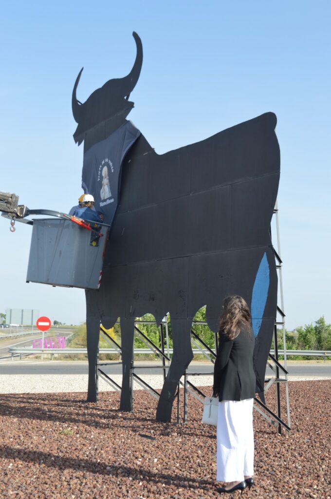 panuelo toro osborne tomelloso 5