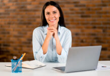 El paro baja en todas las provincias de Castilla-La Mancha y la afiliación supera los 800.000 afiliados por primera vez en un mes de marzo El paro baja en todas las provincias de Castilla-La Mancha y la afiliación supera los 800.000 afiliados por primera vez en un mes de marzo