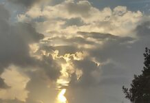 «Pata cabra al poniente desunce gañán y vente…» "Pata cabra al poniente desunce gañán y vente..."