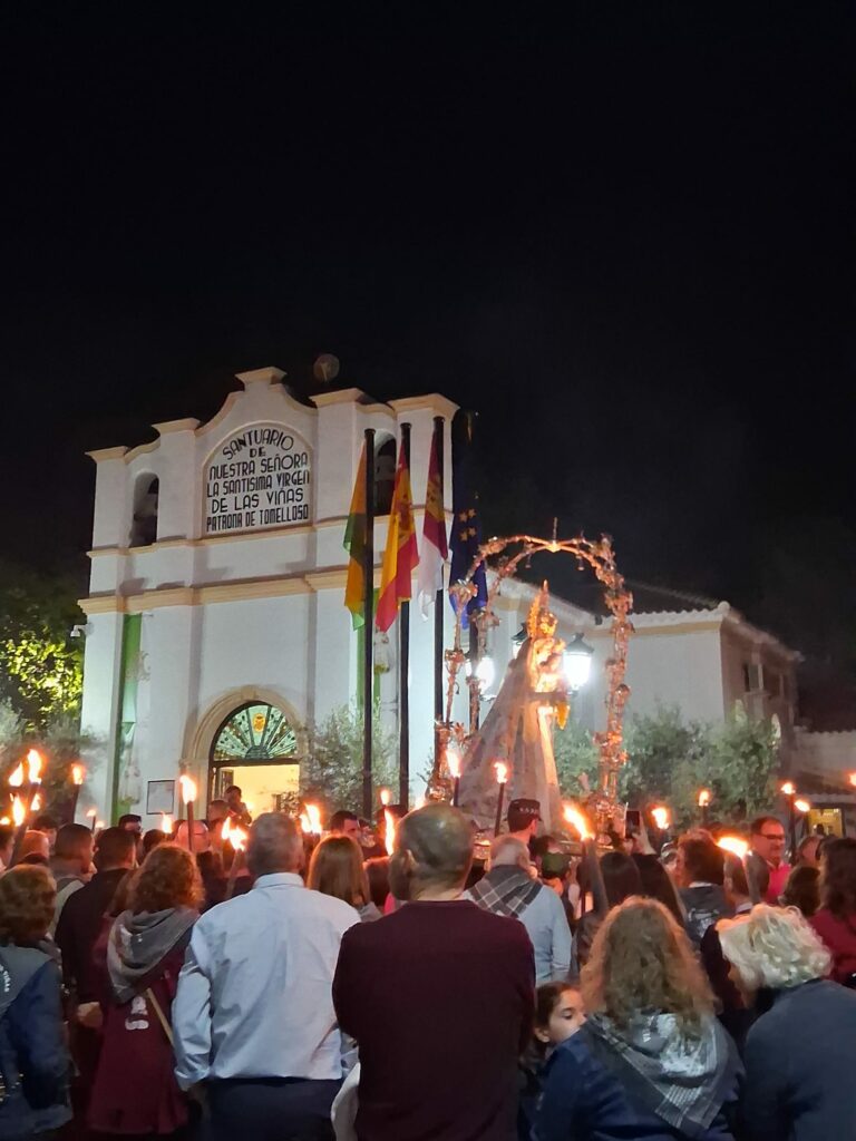 procesion antorchas tomelloso romeria 2026 02