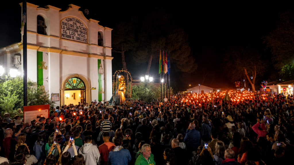 procesion antorchas tomelloso romeria 2026 12