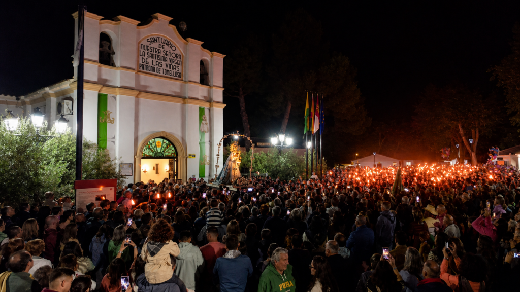 procesion antorchas tomelloso romeria 2026 15