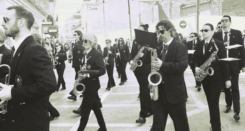 Tomelloso acompaña con fervor el Camino del Calvario en una luminosa mañana de Viernes Santo 4 procesioncaminodelcalvario tomelloso 15
