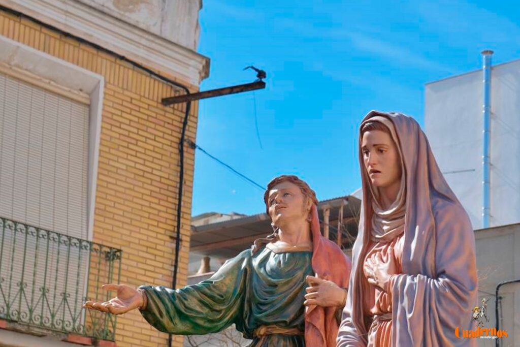 Tomelloso acompaña con fervor el Camino del Calvario en una luminosa mañana de Viernes Santo 5 procesioncaminodelcalvario tomelloso 18