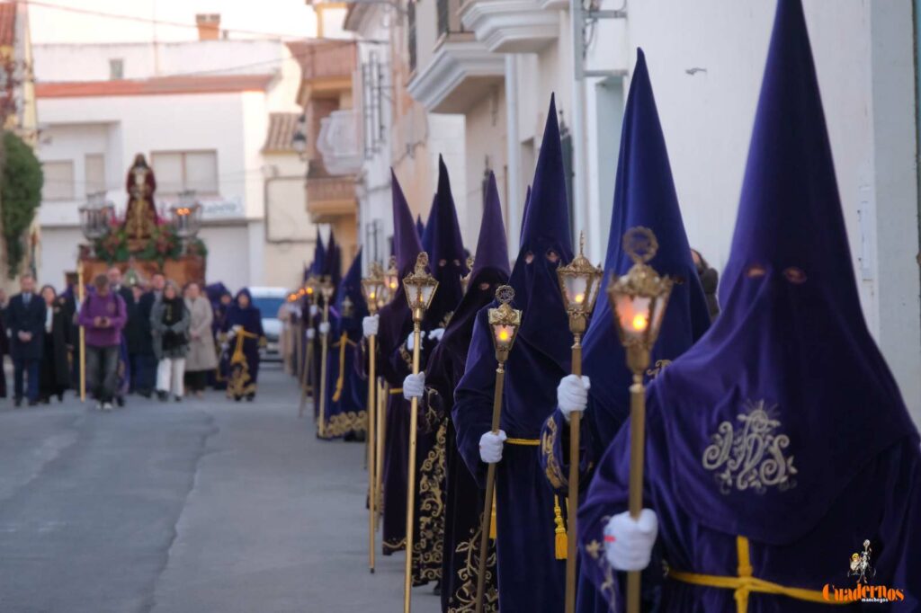 Tomelloso acompañó a Jesús de Medinaceli en la mañana del Viernes Santo 3 tomelloso acompano al jesus de medinaceli en la manana del viernes santo 2