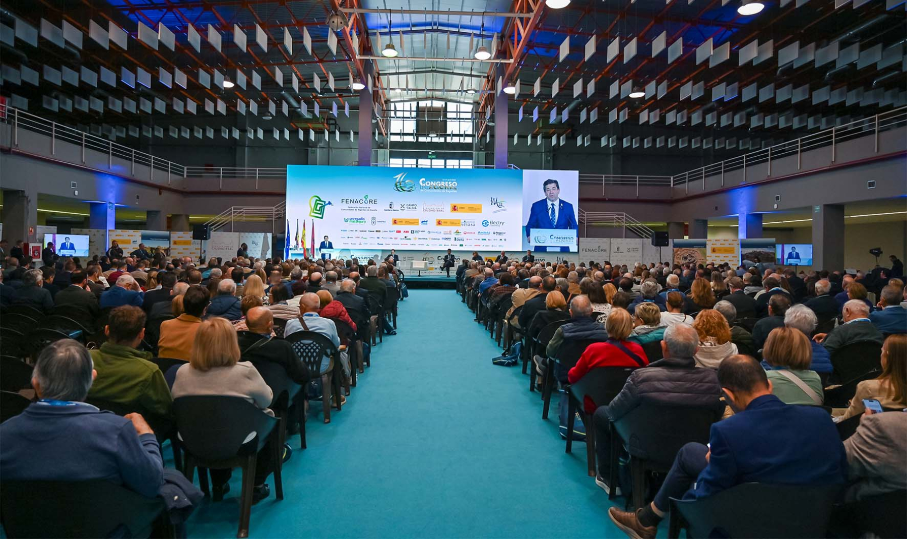 Valverde confía en que del Congreso Nacional de Regantes surja una petición de prórroga de la Directiva Marco del Agua y propuestas garantes para todos los territorios 6 Valverde confía en que del Congreso Nacional de Regantes surja una petición de prórroga de la Directiva Marco del Agua y propuestas garantes para todos los territorios