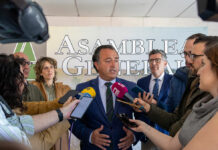 VOX rechaza el acuerdo con Mercosur, exige reciprocidad comercial y un Plan Nacional del Agua para garantizar el futuro del campo VOX rechaza el acuerdo con Mercosur, exige reciprocidad comercial y un Plan Nacional del Agua para garantizar el futuro del campo