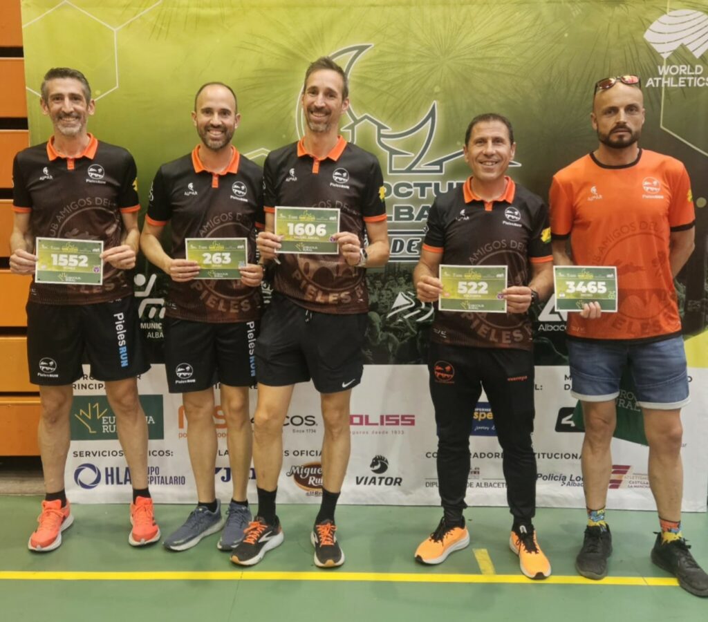 Los Pieles Run conquistan la noche de Albacete en una 10K histórica 5 10k albacete pieles run