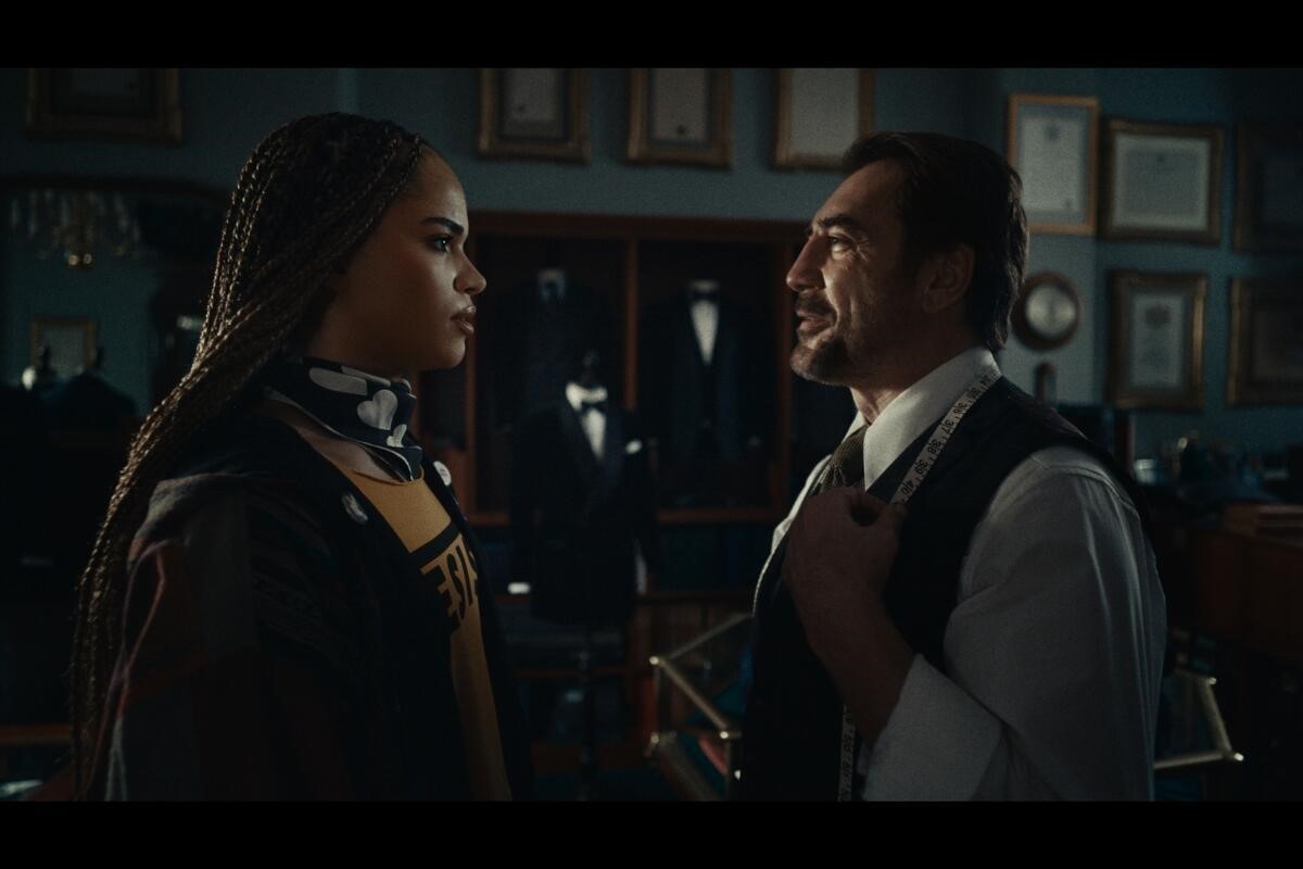 Javier Bardem, Yasmin Finney y Greenpeace estrenan el cortometraje 'SLAPP Suit' sobre la amenaza de la intimidación corporativa
