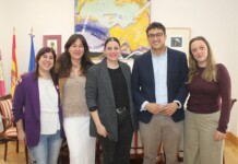 Blanca Fernández destaca la labor de entidades como Lantana para “construir una sociedad más justa e inclusiva” y garantizar servicios sociales en el medio rural Blanca Fernández destaca la labor de entidades como Lantana para “construir una sociedad más justa e inclusiva” y garantizar servicios sociales en el medio rural